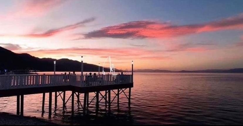 Roeli'S Guest House Pogradec Esterno foto